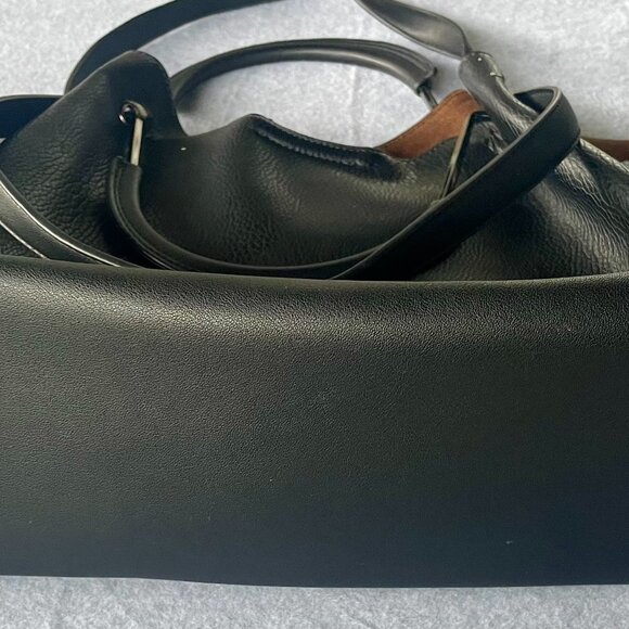 Sondra Roberts Squared Black Pebbled Faux Leather Tote Bag Shoulder Bag - Picture 6 of 8